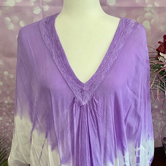 NWOT caftan style dress, purples on white, nice style, fit and color, very long - Picture 5 of 14
